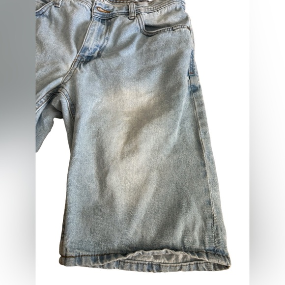 Cotton on roller short/jort size 30 - Picture 4 of 8